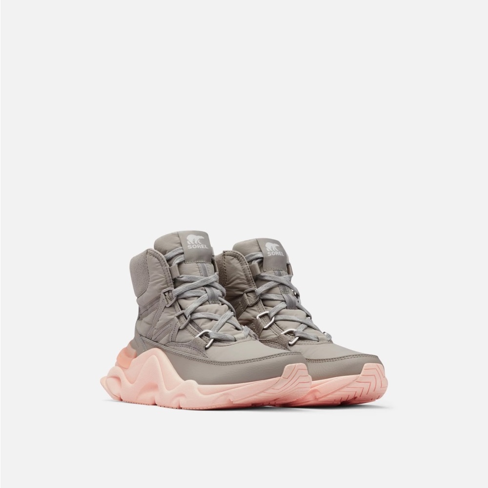 Sorel RNEGD Women’s Sneaker Boot size 12